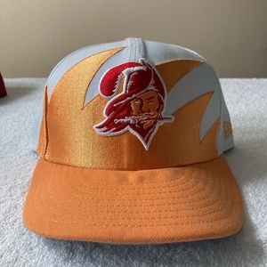New Era Throwback TB Buccaneers snapback hat!